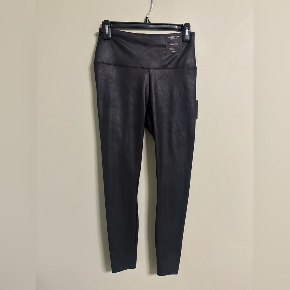 Simply Vera Wang Black Faux Leather High Rise Shaping Leggings Size Small New